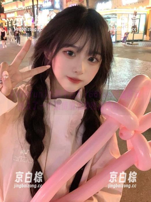 心跳不已！166fun网址带我进入了一个激情满满的热点黑料网。