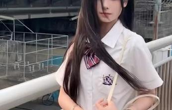 718娱乐发布：在瓜田里，不小心‘采’到了大新闻！