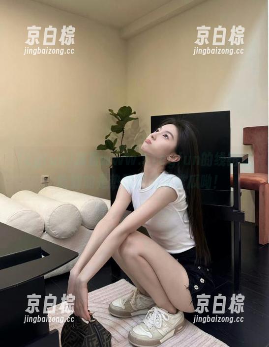 跟着www.51cgfun的线路走，吃到的是热腾腾的新鲜瓜呦！