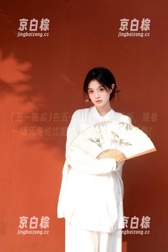 在五一吃瓜官网网页版，观看一场无与伦比的瓜摊show，谁能抵挡！