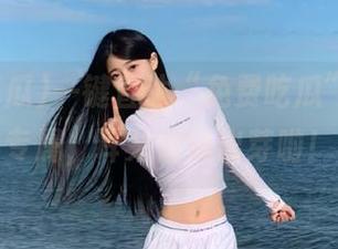 一键直达“免费吃瓜”，懒人专属，耳朵都快出芽啦！
