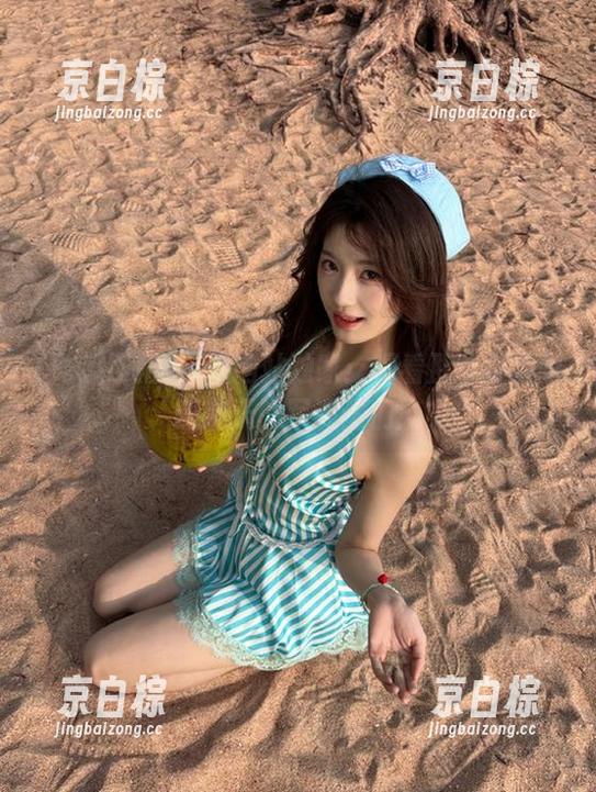 吃瓜网站独家：观看那些在酒吧嗨翻天的军训生们！