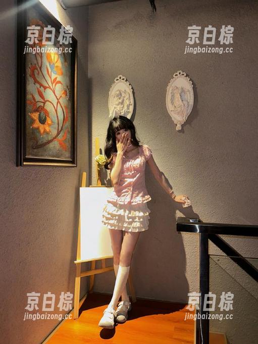 吃瓜网站又双叒叕放大招了，观看那些网红的生活背后简直让人惊掉下巴！