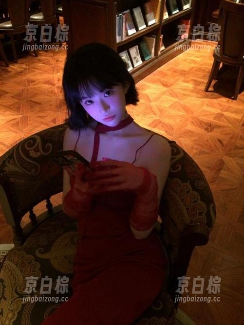 黑料91 想知道他们都在偷偷干嘛?赶紧收藏黑料91,吃瓜从这里开始!