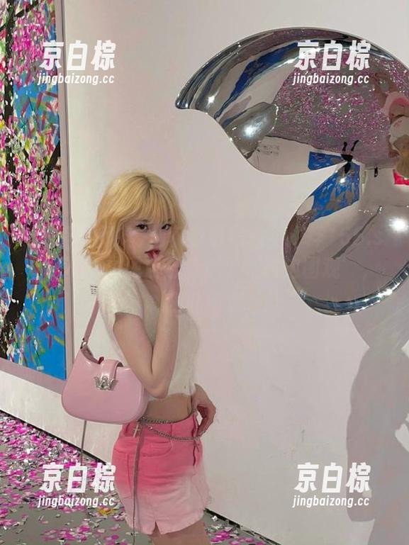偶尔逛逛黑料不打烊166.suapp，发现自己变成了‘路边围观’，乐此不疲