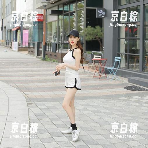 登录黑料不打烊166.su，瓜吃到天明不关门！你可真是个夜猫子哦！