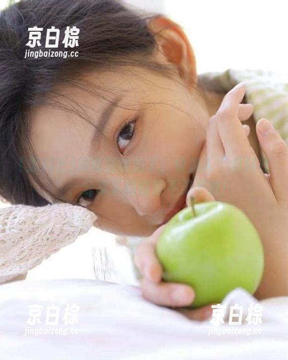瓜吃到嘴边了！快加入“黑料社”，分享下载链接不见不散！
