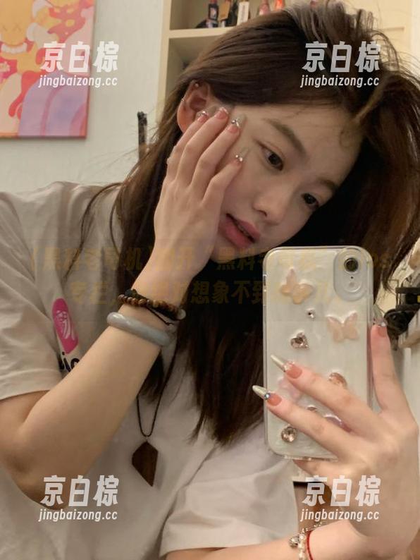 黑料老司机 翻开“黑料老司机”的ios专栏,你绝对想象不到的事儿。